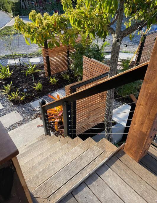 Shares View Luxury Apt Rockledge Eksteriør billede